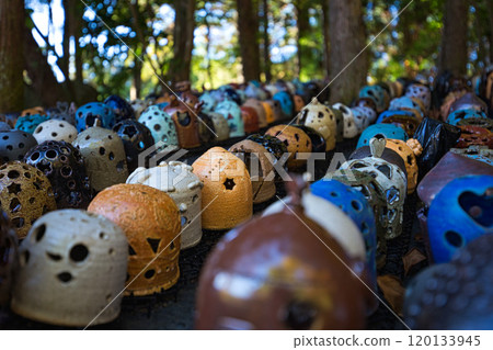 Colorful Ceramic Candles - Autumn at Echizen Pottery Village 120133945