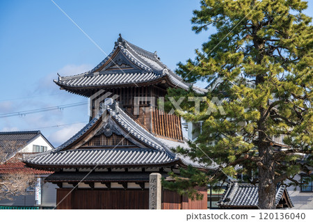 Nagahama Bessou Odori Temple 120136040