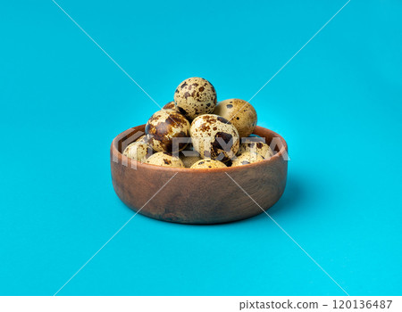 Quail Eggs, Diet Egg, Healthy Breakfast, Natural Organic Nutrition, Salad Ingredient Spotted Quail Egg 120136487