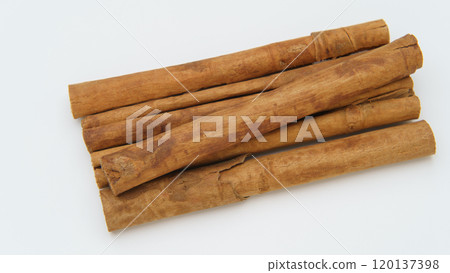 Cinnamon sticks Cinnamon sticks 120137398