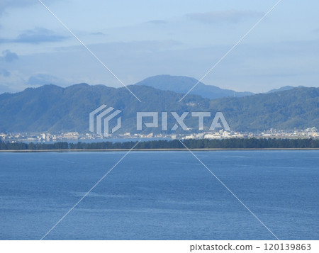 Amanohashidate and the blue sea 120139863