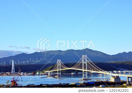 Scenery of Shiratori Bridge in Muroran, Hokkaido 120142201