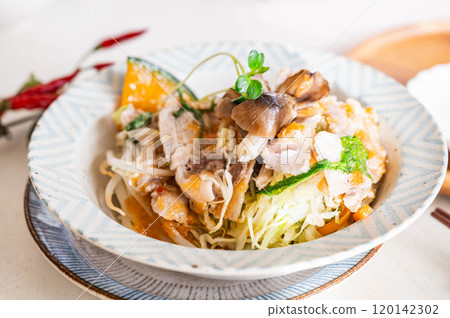 蘿蔔絲蒸菜豬肉 蘿蔔絲蒸菜豬肉 120142302