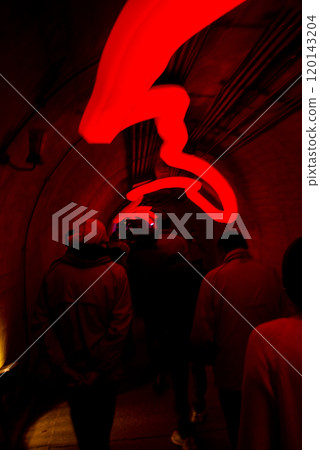 Red pillar Red pillar 120143204