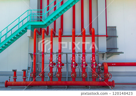 Water sprinkler and fire alarm fighting system in factory Water sprinkler and fire alarm fighting system in factory 120148423
