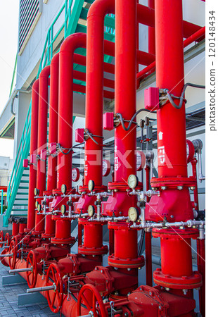 Water sprinkler and fire alarm fighting system in factory Water sprinkler and fire alarm fighting system in factory 120148434