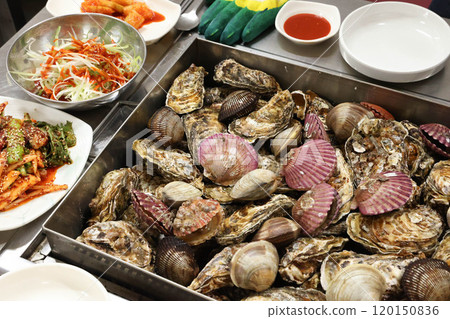 Korean Seafood Food. Steamed oysters and clams 120150836