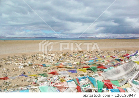 West Tibet Lake Manasarovar 120150947