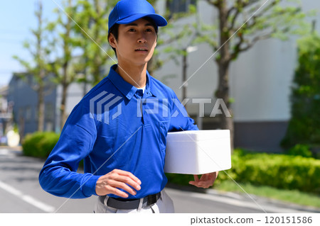 A delivery member A delivery member 120151586