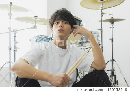 樂團現場表演 樂團現場表演 120158348