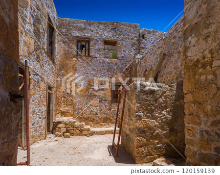 正在修復的廢墟(希臘、克里特島、史賓納隆加) 正在修復的廢墟(希臘、克里特島、史賓納隆加) 120159139