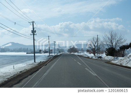 Winter roads in Hokkaido after the snow melts Winter roads in Hokkaido after the snow melts 120160615