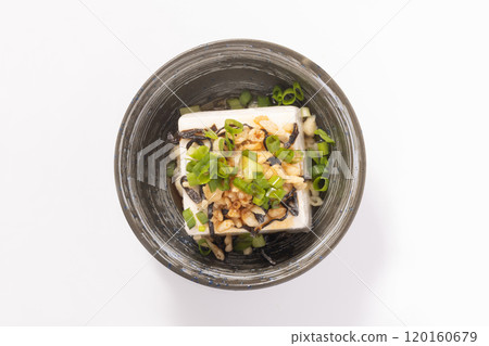 冷豆腐(鹹海帶、煎蛋、蔥) 冷豆腐(鹹海帶、煎蛋、蔥) 120160679