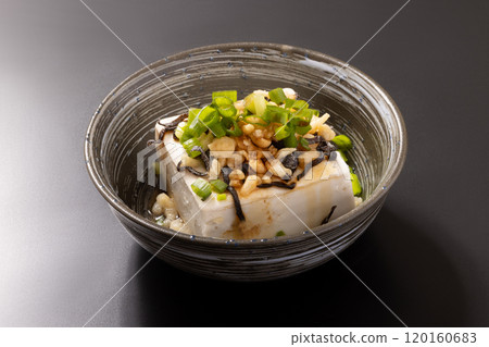 冷豆腐(鹹海帶、煎蛋、蔥) 冷豆腐(鹹海帶、煎蛋、蔥) 120160683