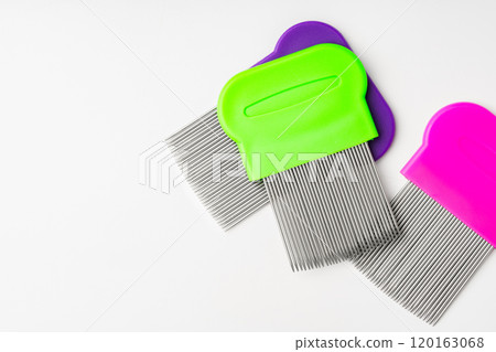 Multiple lice combs with multiple fine teeth for effective lice removal and scalp care Multiple lice combs with multiple fine teeth for effective lice removal and scalp care 120163068