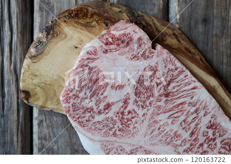 A5級大理石紋和牛沙朗牛排 北海道和牛 120163722