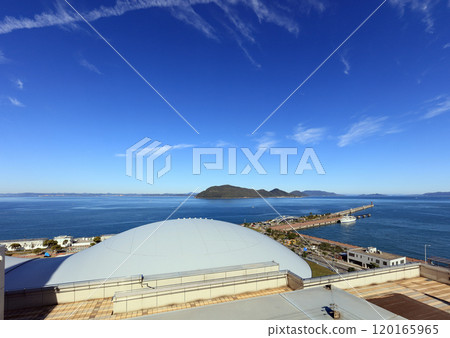 高松太陽港的香川穴吹競技場（香川縣立競技場）即將完工 120165965