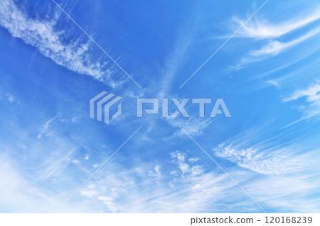 秋天天空和雲彩 秋天天空和雲彩 120168239