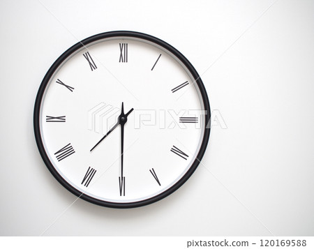 Clock Showing 19.30 or 07.30 with Roman Numerals. Simple Round Clock for Concepts of Time Management and Scheduling. Clock Showing 19.30 or 07.30 with Roman Numerals. Simple Round Clock for Concepts of Time Management and Scheduling. 120169588