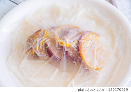 將材料用宣紙包裹起來 120170919