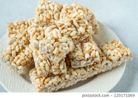 Sweet puffed rice. Food dessert crispy cracker with sugar 120171069