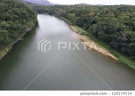 Barron River in Kuranda 120174514