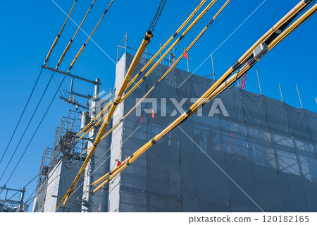 Construction site and wire protection tube 120182165