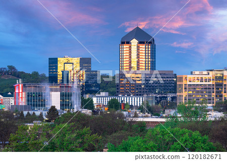 Bloomington, Minnesota, USA Cityscape 120182671