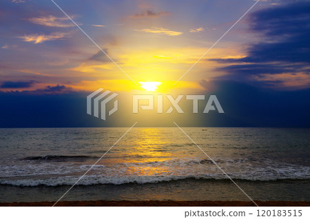 Sea and bright sunset. Concept - travel. 120183515