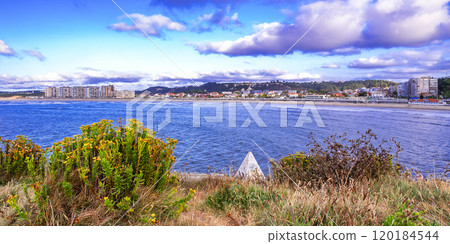 Beach of Salinas, Spain 120184544