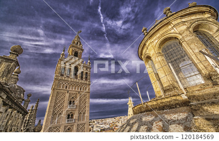 Giralda Tower and Seville Cathedral, Spain Giralda Tower and Seville Cathedral, Spain 120184569