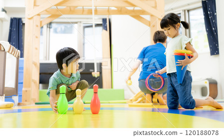 Indoor nursery school image_therapeutic education_development support Indoor nursery school image_therapeutic education_development support 120188078