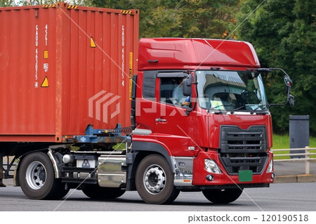 Trailer truck 120190518