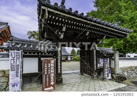 坂本正源寺山門滋賀縣大津市 坂本正源寺山門滋賀縣大津市 120191001