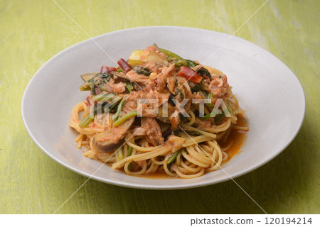 Pasta with tomato sauce Pasta with tomato sauce 120194214