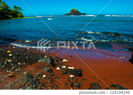 Beautiful Red Sand Beach, Road To Hana, Maui, Hawaii 120194298
