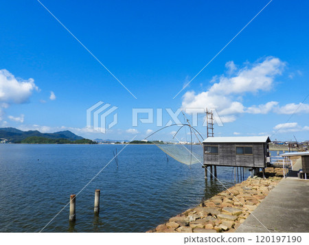 Four-hand hut in Kojima Bay, Okayama Prefecture Four-hand hut in Kojima Bay, Okayama Prefecture 120197190