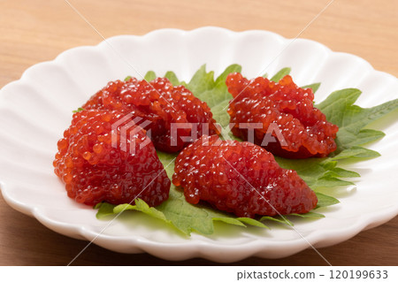 Coho salmon roe (ginko) 120199633