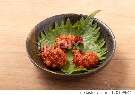 Grilled Sujiko (Coho Salmon Roe) Grilled Sujiko (Coho Salmon Roe) 120199644