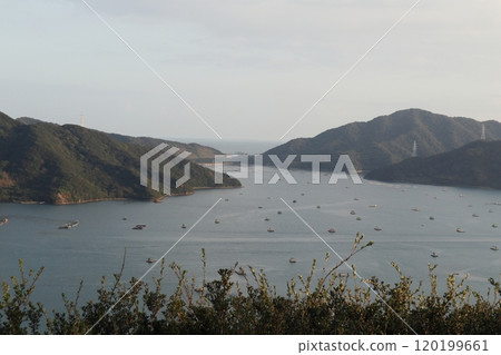 從鳴門天際線下見展望台眺望的景色 120199661