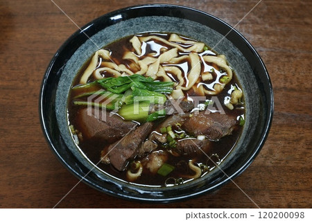 Taiwanese beef noodles Taiwanese beef noodles 120200098