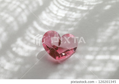 Refreshing acrylic heart material image Refreshing acrylic heart material image 120201345