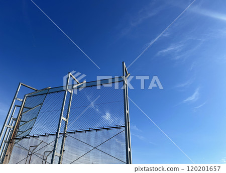 Blue sky and the ground net Blue sky and the ground net 120201657