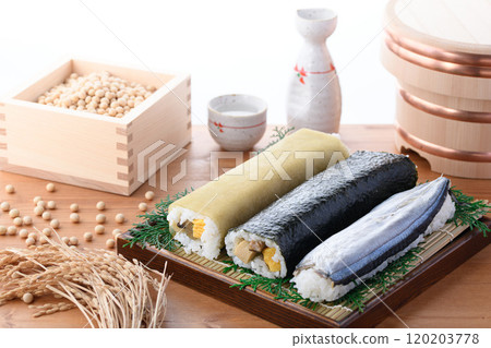 鄉村壽司3件組（紫菜捲、海帶捲、秋刀魚壽司） 鄉土料理 和歌山縣那智勝浦町 120203778