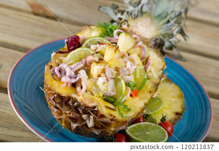 Salad with calamari, pineapple and lime 120211837