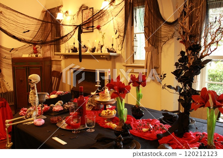 Halloween in the Western-style Mansion Halloween in the Western-style Mansion 120212123