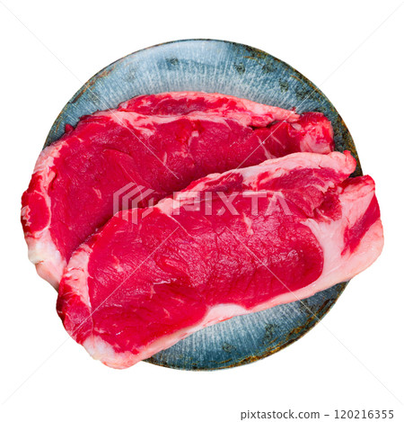 Raw veal tenderloin 120216355