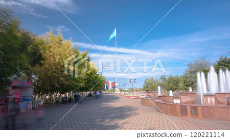 Park named after the First President of the Republic of Kazakhstan in the city of Aktobe timelapse hyperlapse. 120221114