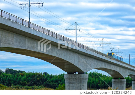 Utsunomiya Light Rail Kinugawa Bridge and Light Line Haga-Utsunomiya LRT 120224243
