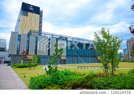 Wind Foyer Light Cube Utsunomiya 120224558